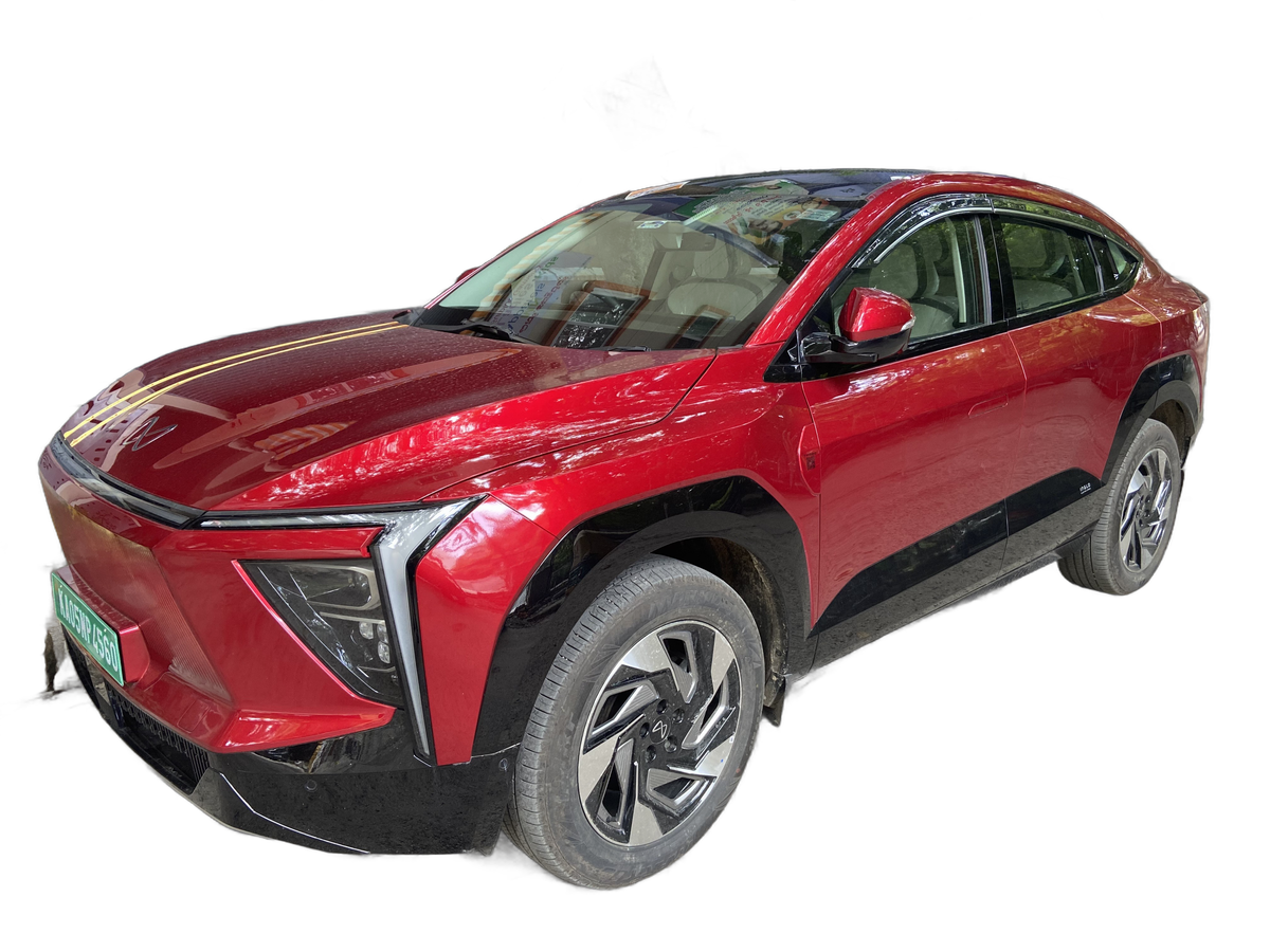 Mahindra XEV 9e AWD